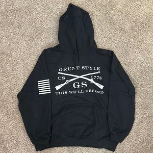 Used, Like New - Grunt Style Logo Pullover Hoodie - Black - Large